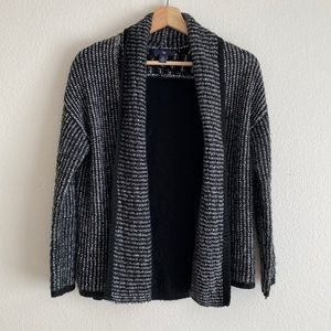 GAP Black/White Knit Cardigan  Sz XS